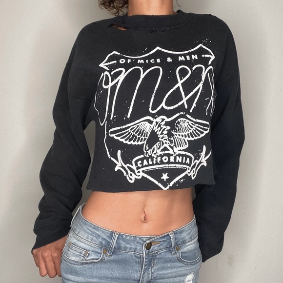 Of mice and men cropped sweatshirt - Picture 3 of 4